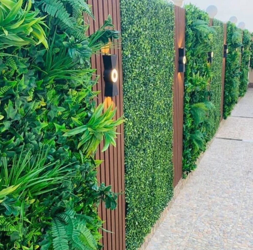 تركيب عشب صناعي و جداري بالدمام و القطيف للايجار01011506101 whatsapp image 2025 10 25 at 10.31.15 pm (6)